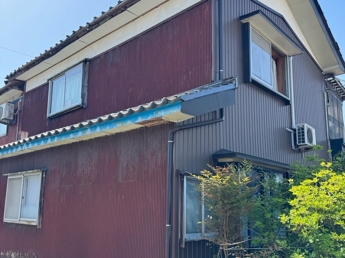 三条市 R様 外壁工事 施工前（2）